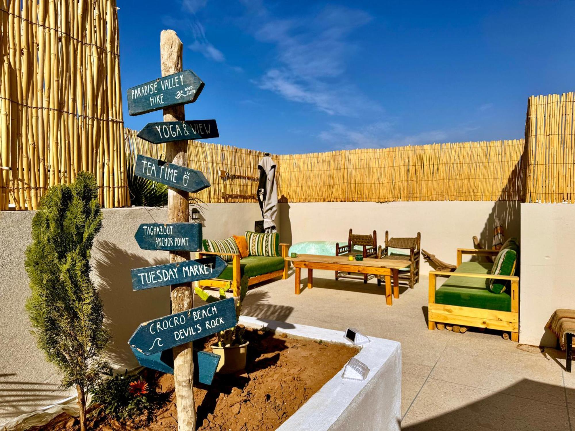 Ocean Surf House Tamraght Exterior foto